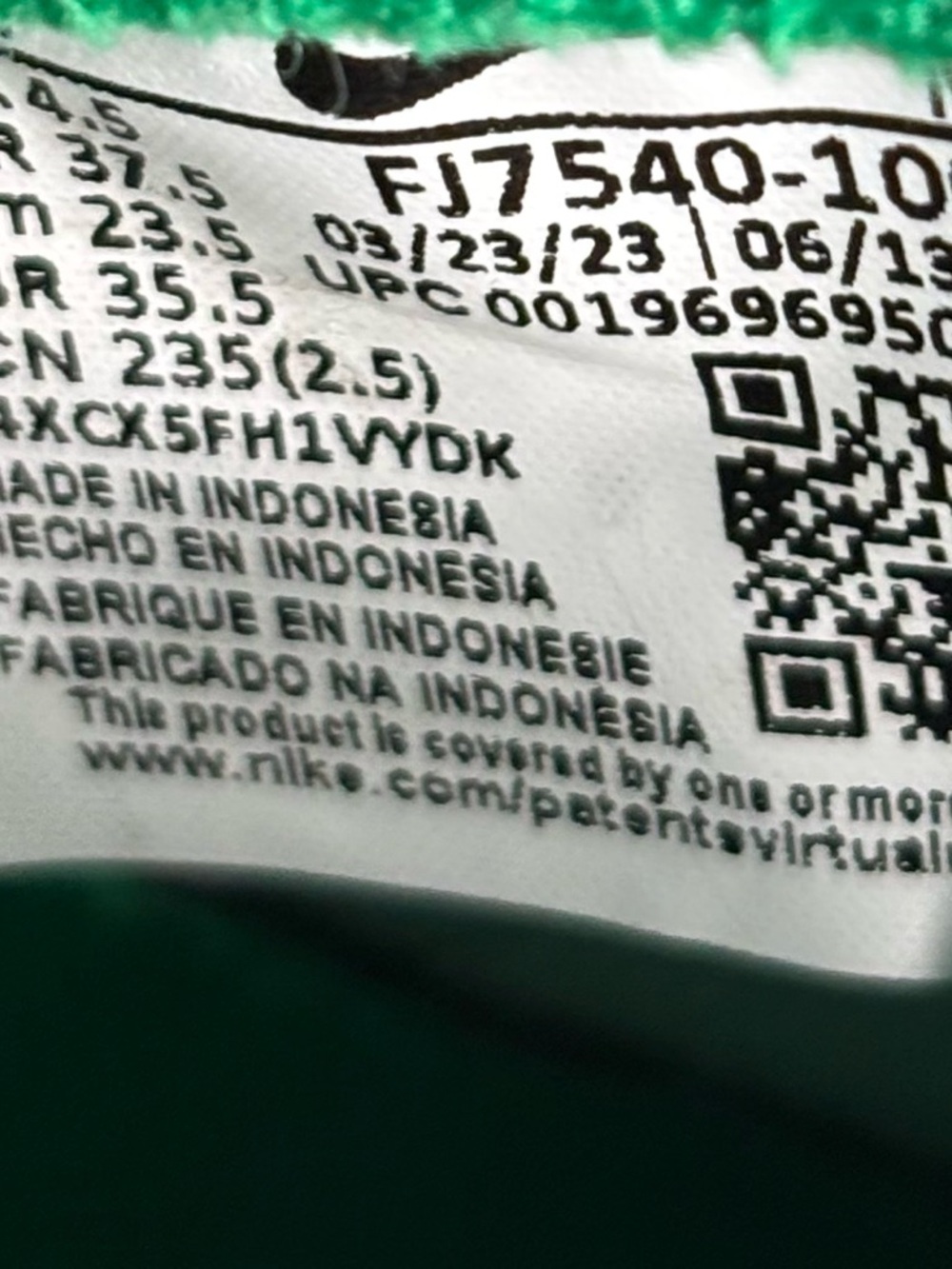 Nike big kids sneakers - Picture 8 of 8